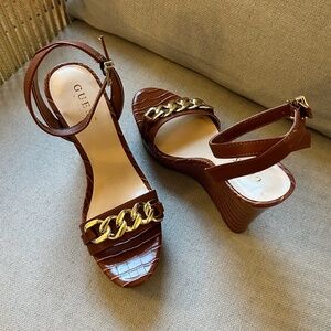 Guess platform wedge sandals